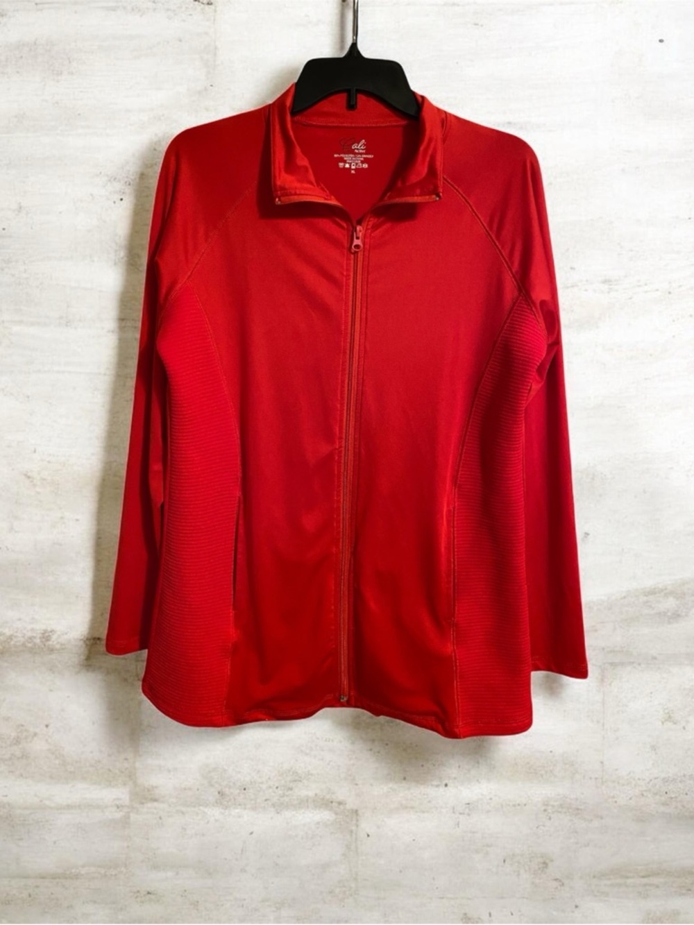 Cali Active Women’s Red Full-Zip Jacket, Size XL